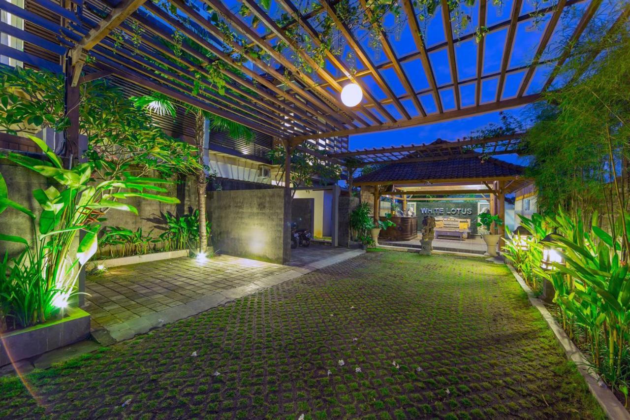 White Lotus Villas Seminyak المظهر الخارجي الصورة