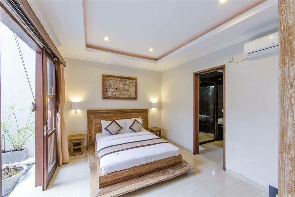 White Lotus Villas Seminyak المظهر الخارجي الصورة